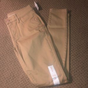BOGO 50% Khaki Skinny Jeans